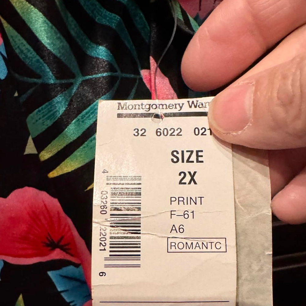 Floral Print Women's nightgown 2X - Picture 5 of 7